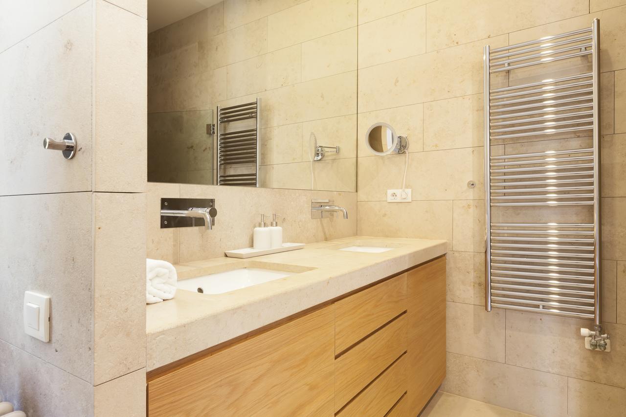 Ferienwohnung Click&Flat Luxury Sant Joan Barcelona Exterior foto