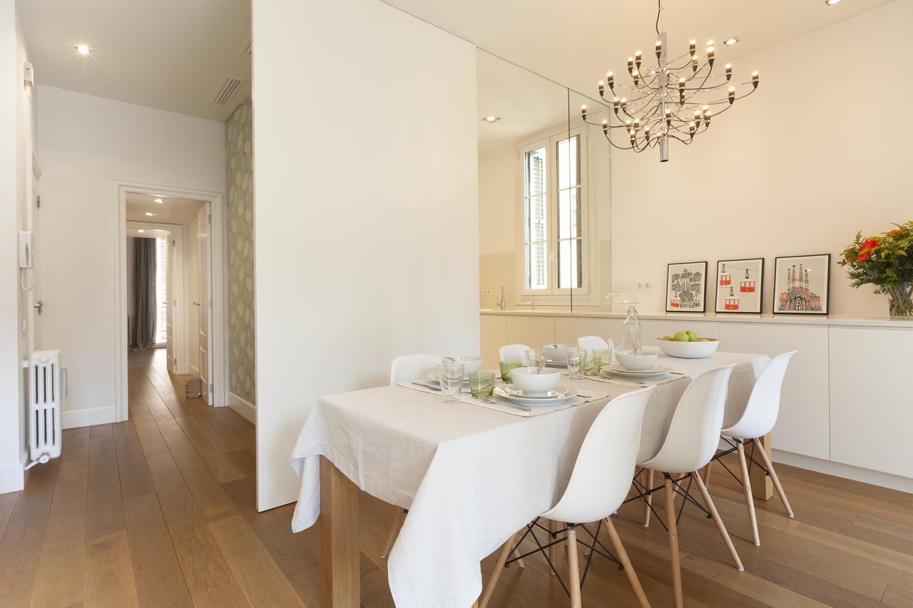 Ferienwohnung Click&Flat Luxury Sant Joan Barcelona Exterior foto